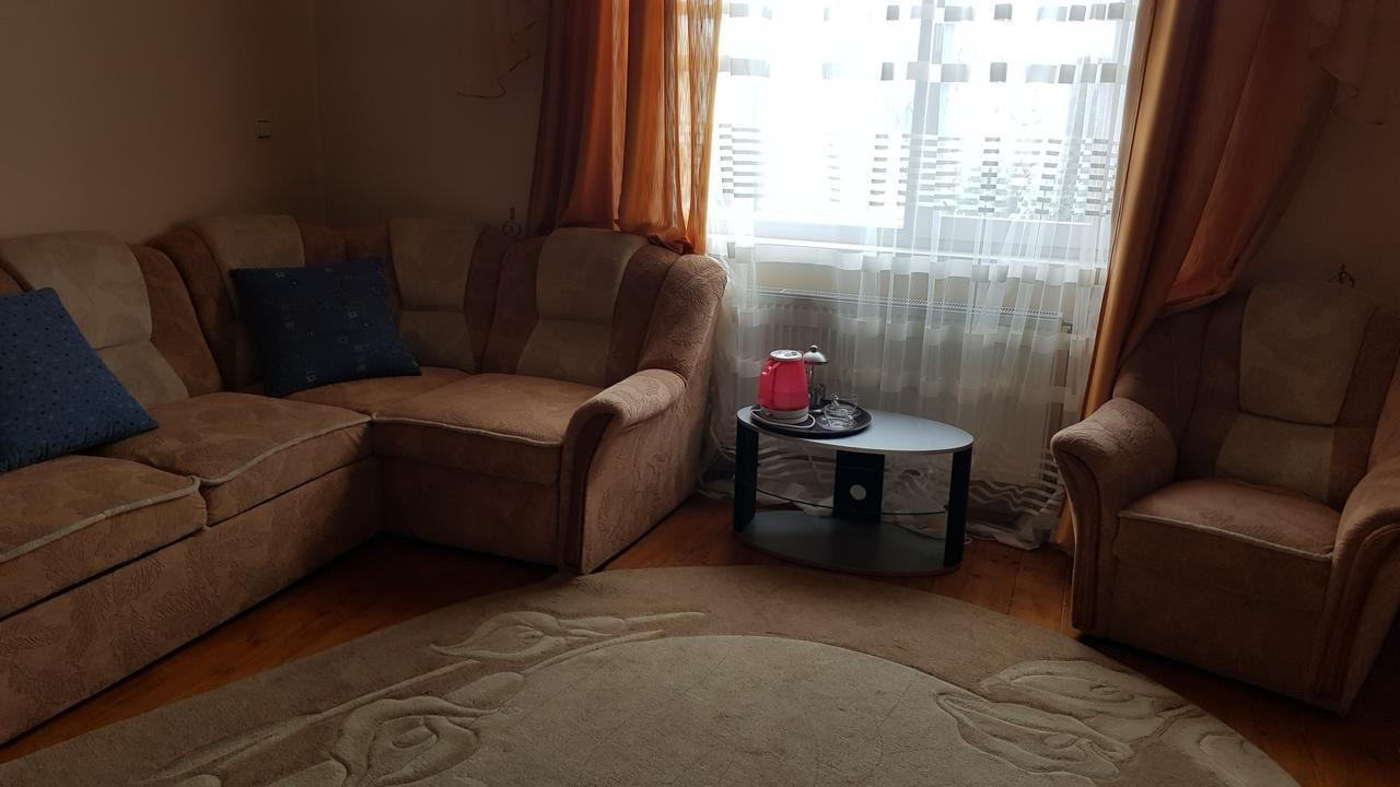 Lara Hotel Solochyn Buitenkant foto